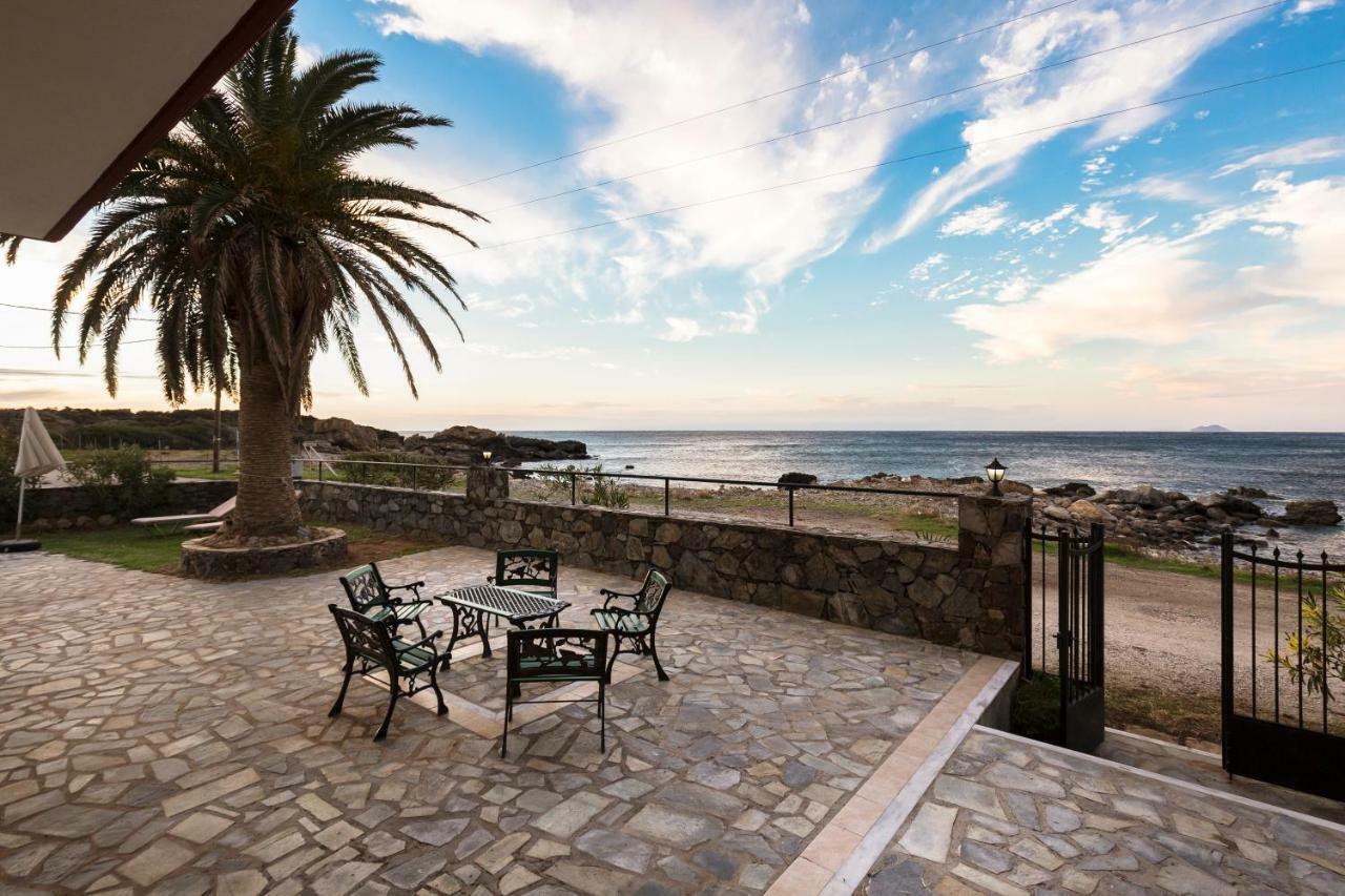 Pericles Beach Villa Kissamos Exterior photo